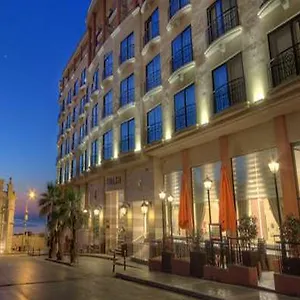 **** Hotel Golden Tulip Vivaldi Malta