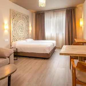 Apartamento By Qhotels